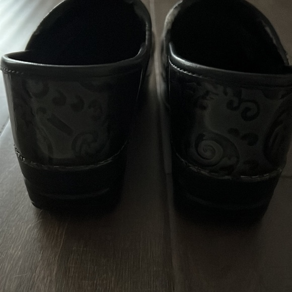 Dansko Clogs - Picture 2 of 7